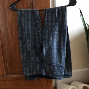 Winded Under LuluLemon leggings